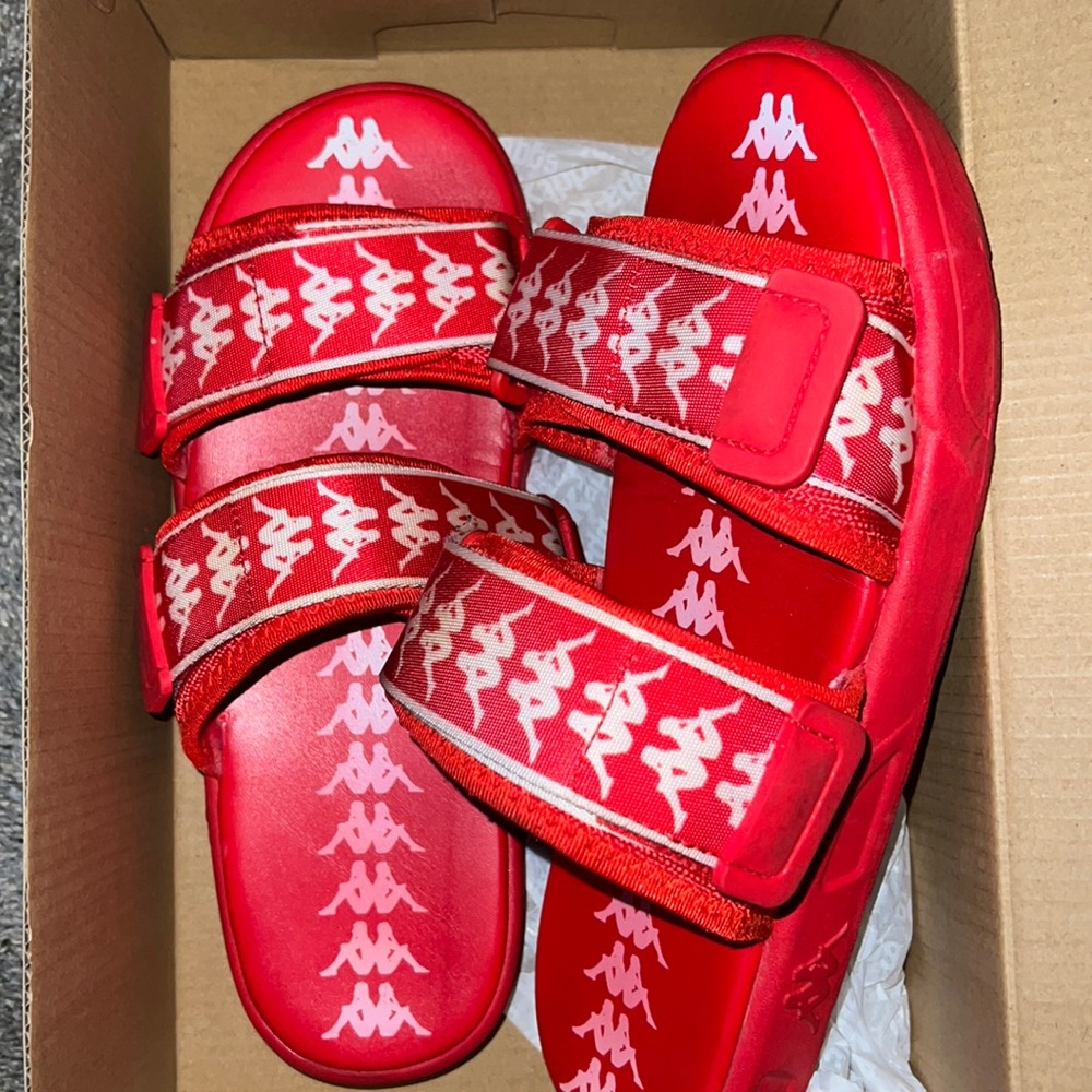Men’s kappa slides